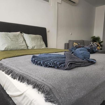 Tao City Center Apartment With Fee Wifi And Air Con By Namaste Elite Torremolinos Exteriér fotografie